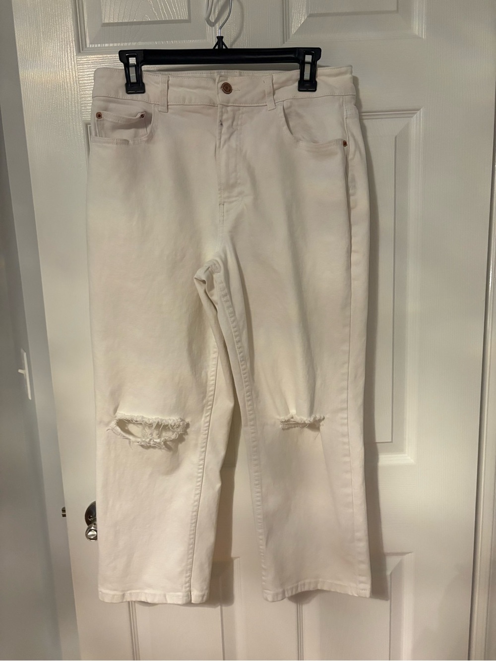 George White Straight Leg Jeans with Knee Distress